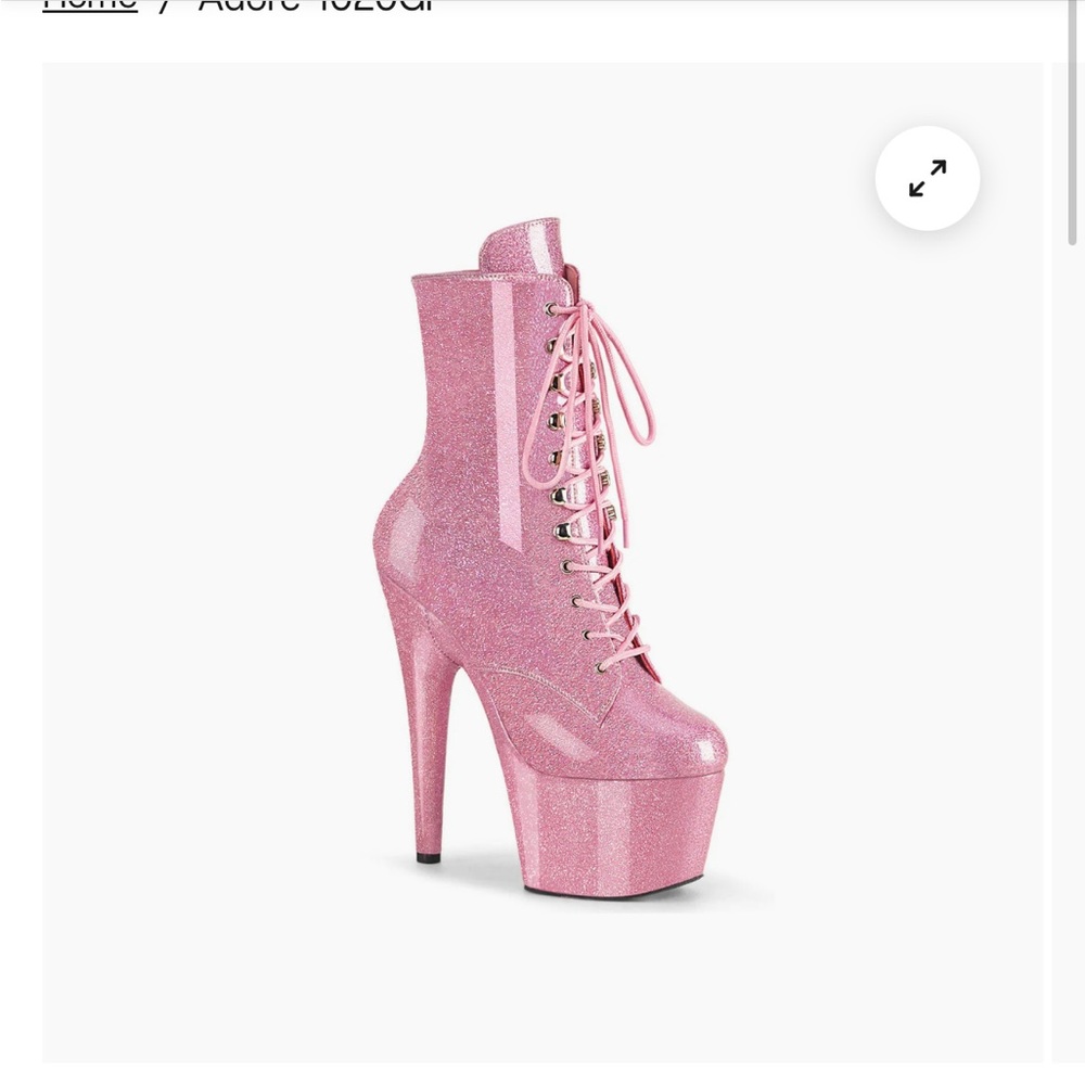 Selling these new in box pleasers adore 7 inch sparkly pink